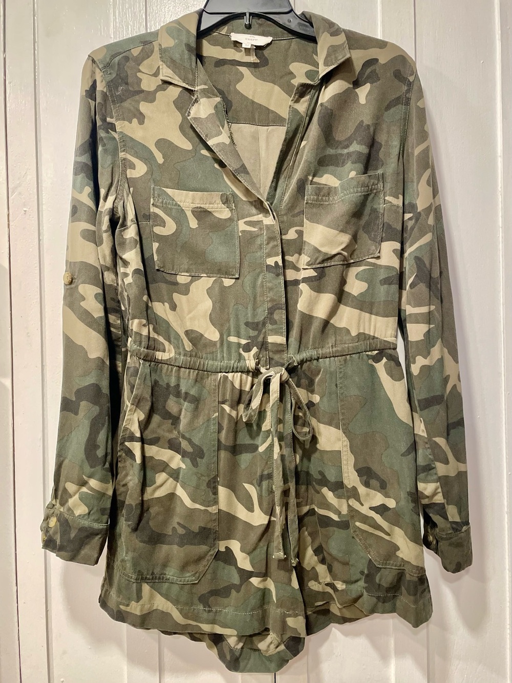 Entro Camo Utility Romper Adjustable Tie Waist Roll Tab Sleeves Army Green Sz. M